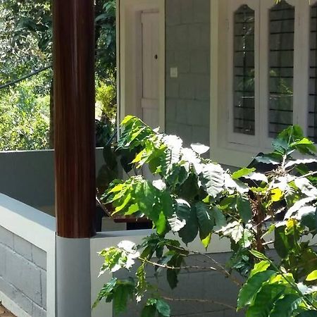 Leisure Vacations Whispering Woods Hotel Madikeri Exterior photo