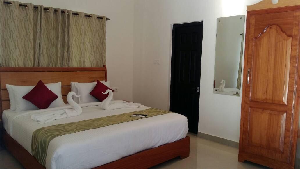 Leisure Vacations Whispering Woods Hotel Madikeri Exterior photo